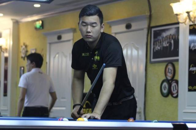 两战三球震 两战三球震