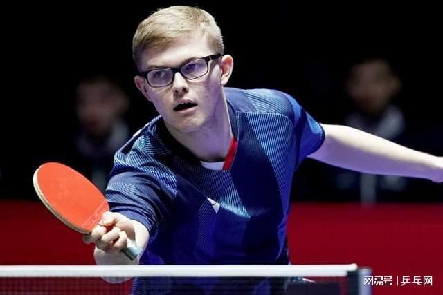 凭借着他们 凭借着他们